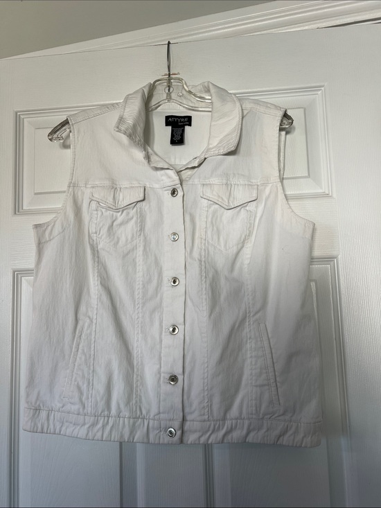 Attyre Jackets & Blazers - Attyre White vest